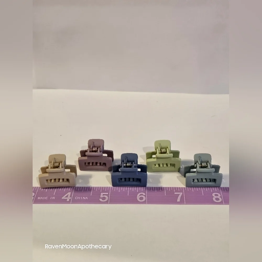 New Five Mini Hair Clips 3/15$ Bundle Deal